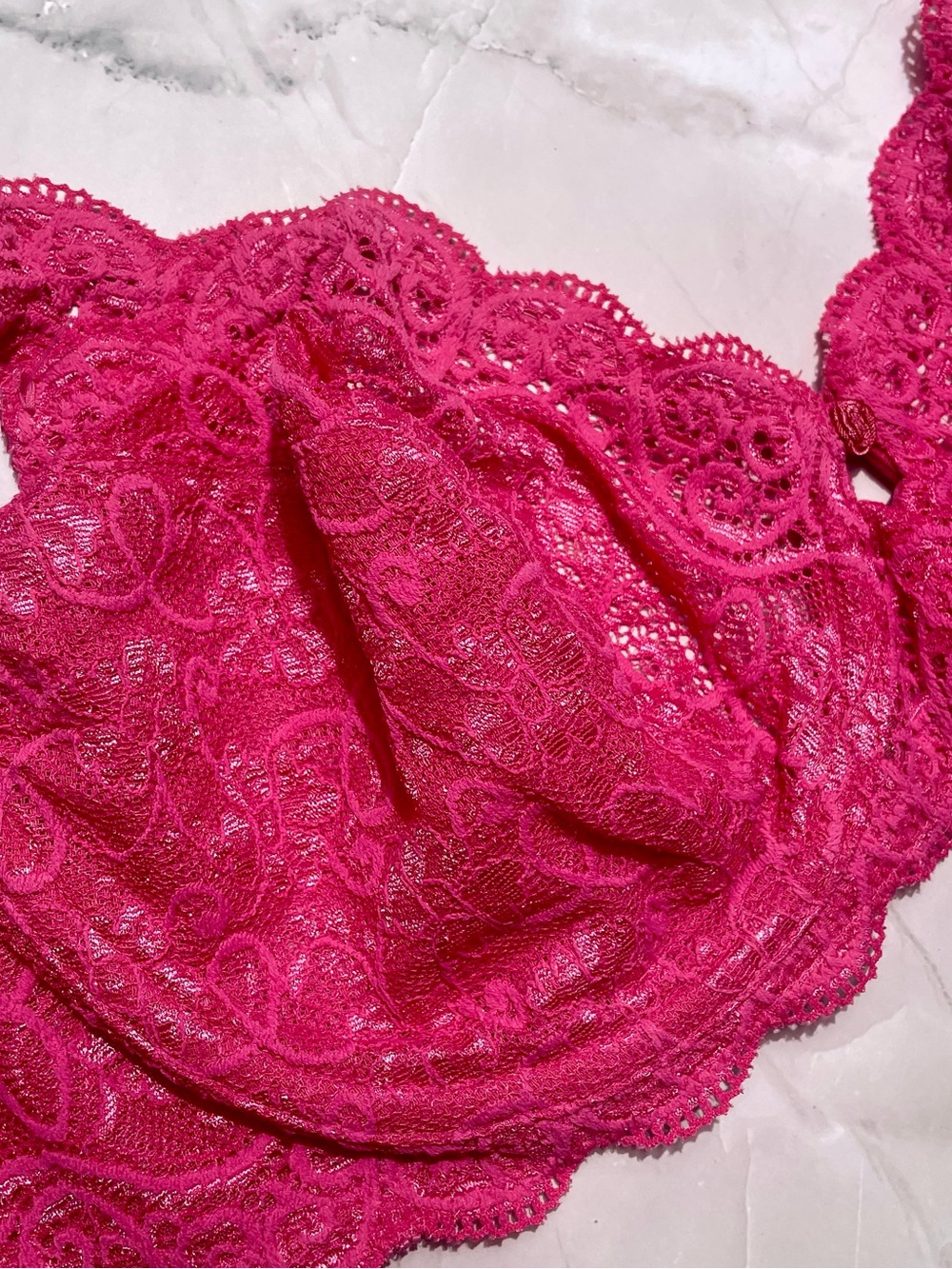 Triumph Lace Underwire Bra in Berry Red - Picture 10 of 10